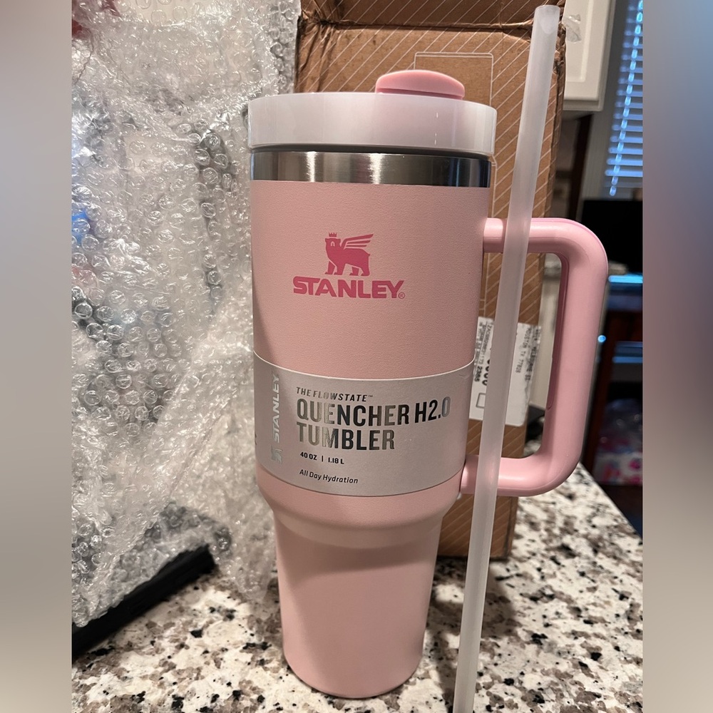 *NEW* Stanley 40oz